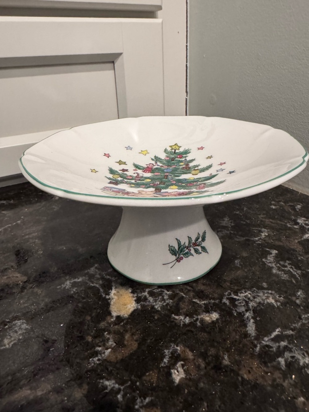 Nikko Japan 6 Holiday Christmas Tree Pedestal Dish - White with Green Trim